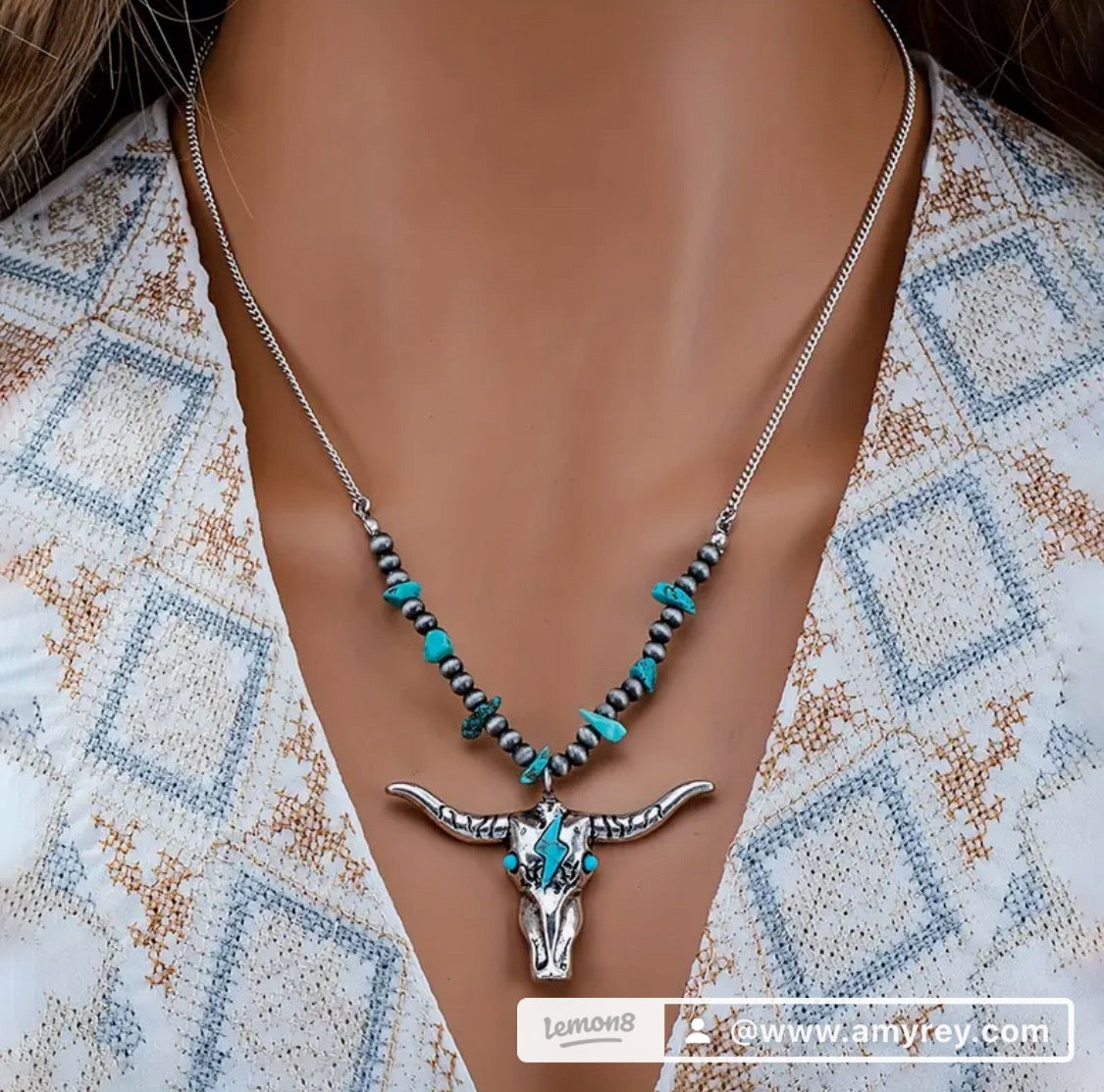 Western Country Blue Turquoise Stone Pendant Southwestern Bill Head Cow Necklace