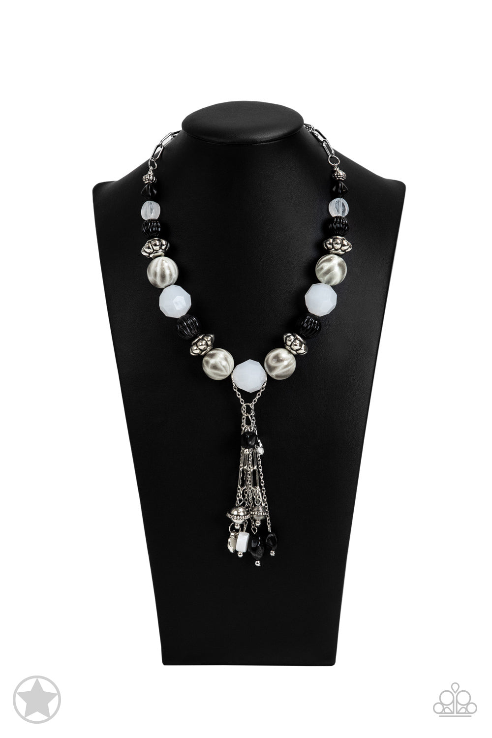 Break A Leg! Blockbuster Necklace 2279