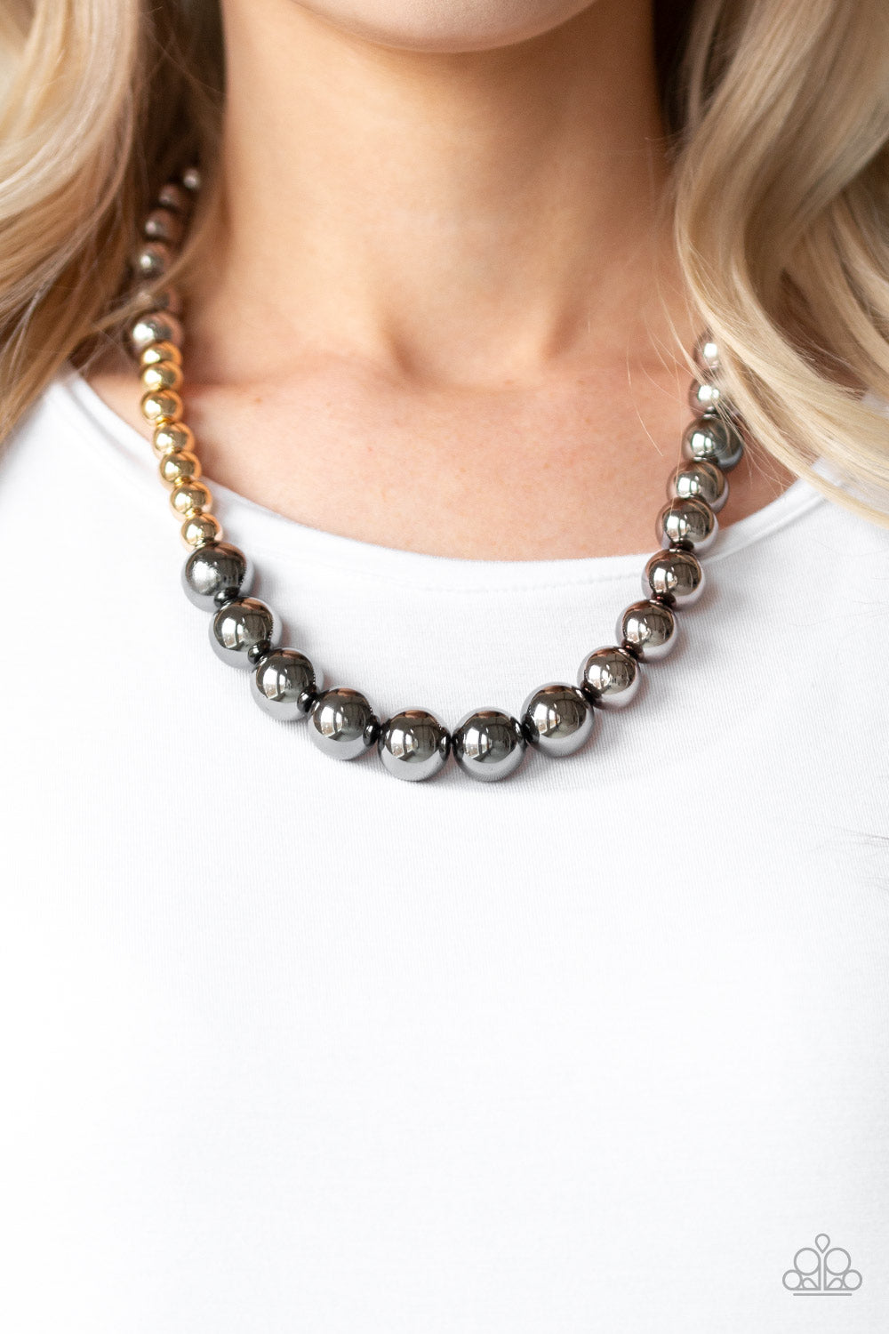 Power To The People - Black Necklace 2541
