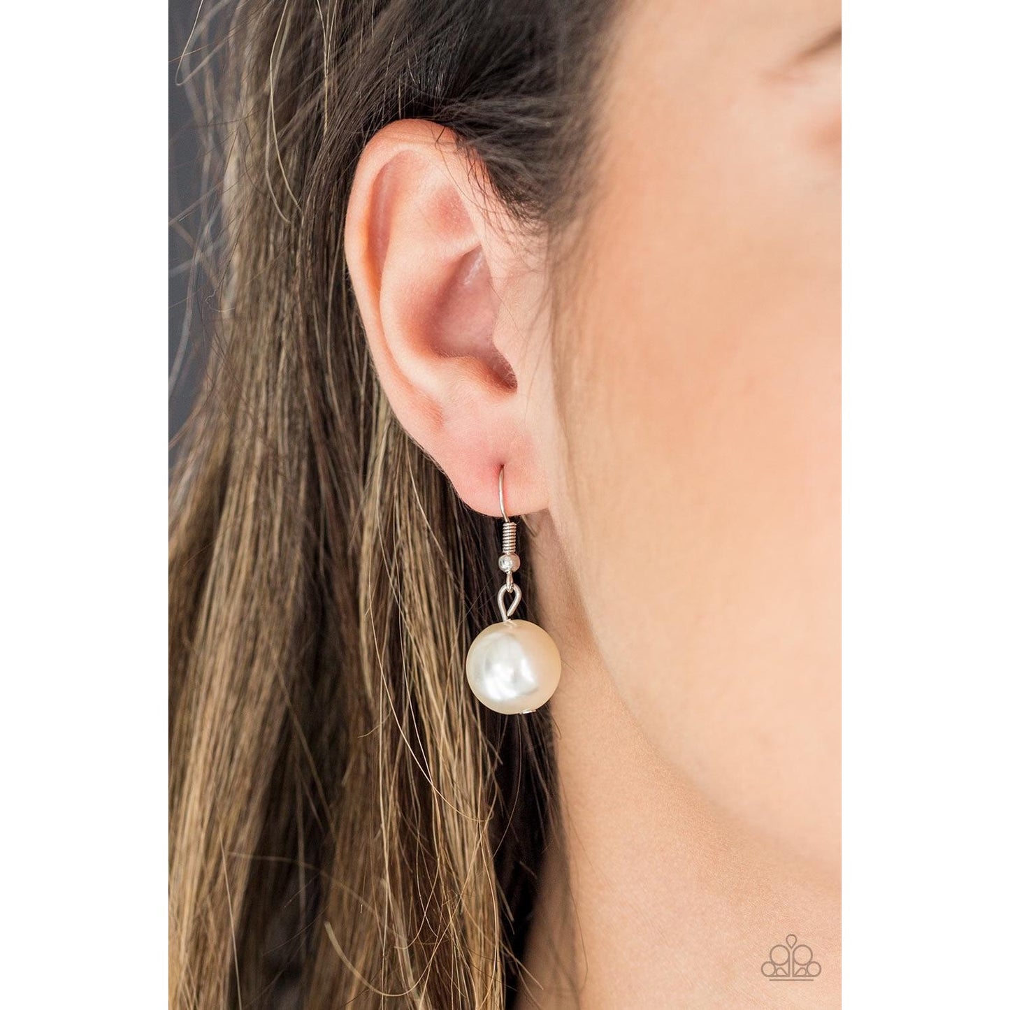 Take Note - White Necklace Earrings 793