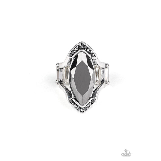 Leading Luster - Silver Ring