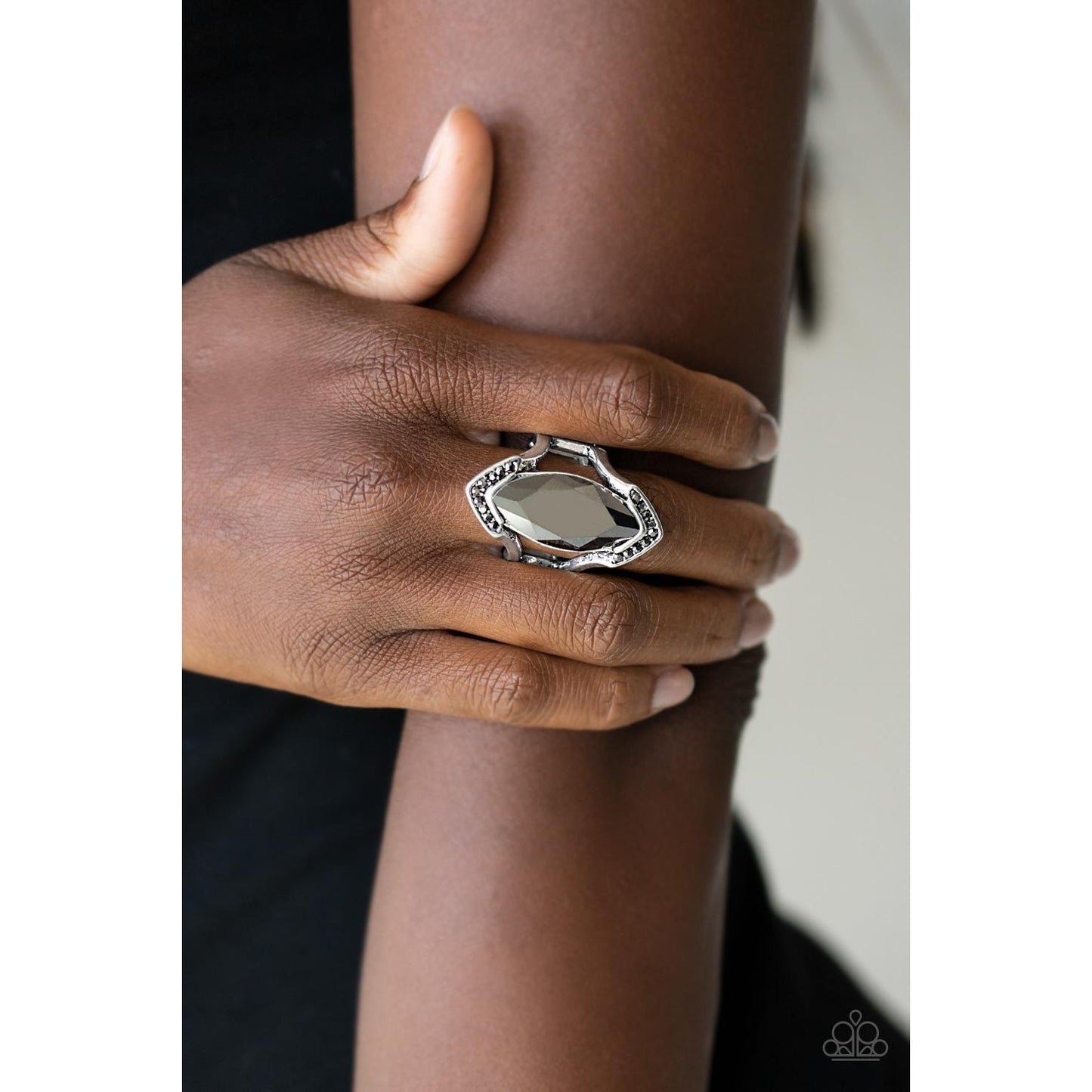 Leading Luster - Silver Ring