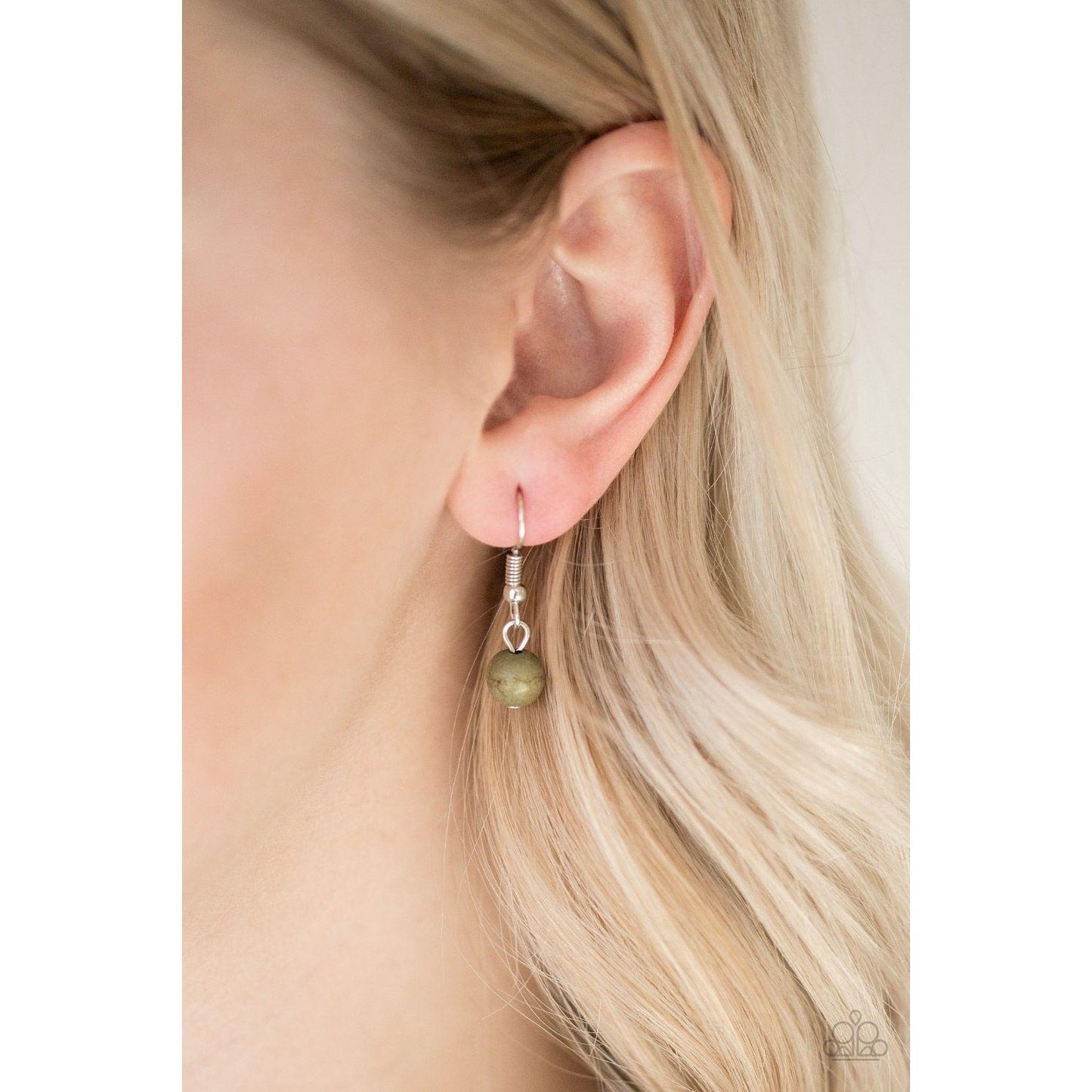 Ground Forces - Green Necklace 827